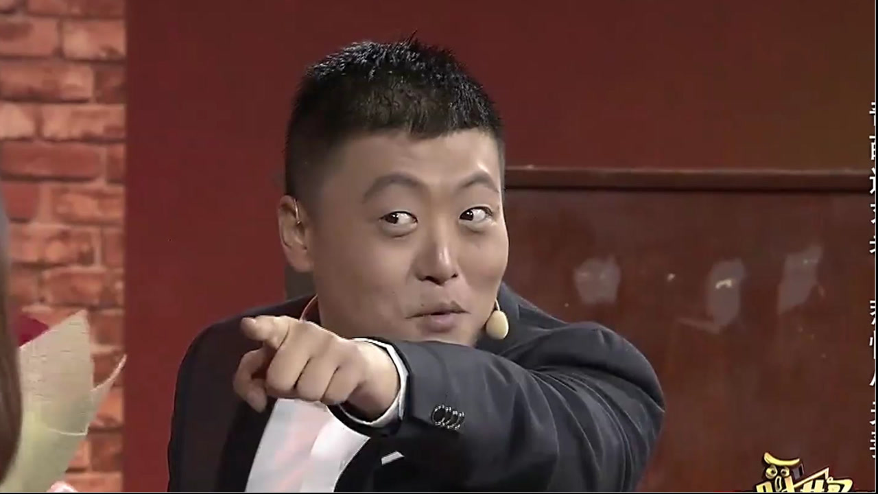 小品《小宁的追求者》片段,宋宁把追求者藏进衣柜,不仅如此还得寸进尺