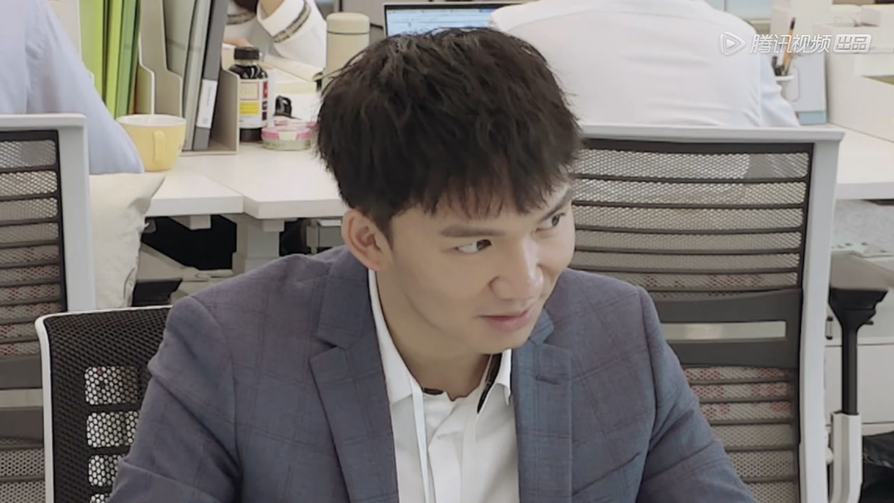 令人心动的offer:双学位学霸李浩源谈起诉讼头头是道,一旁实习生听呆