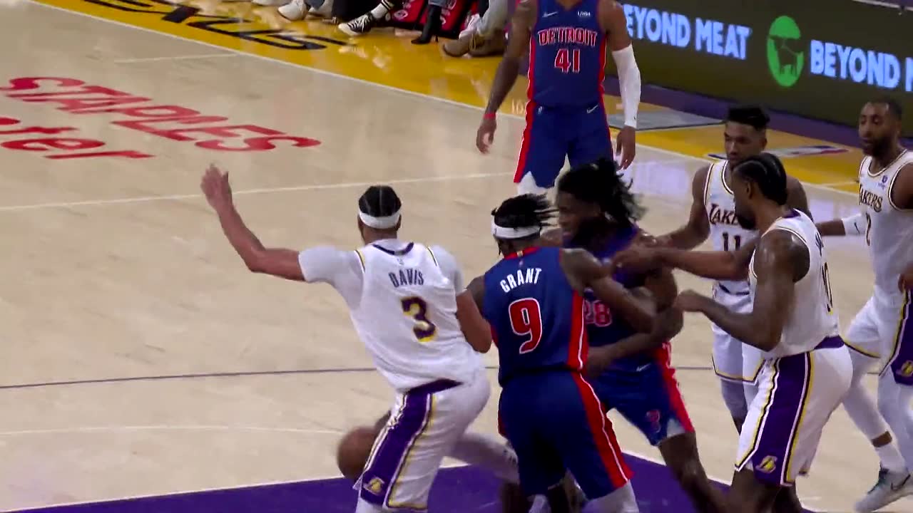 NBA·湖人双杀活塞