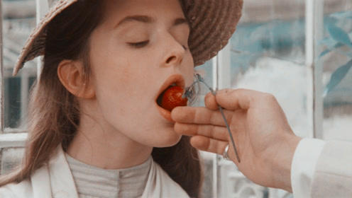 她被命运无情戏弄,几分钟看完《苔丝》