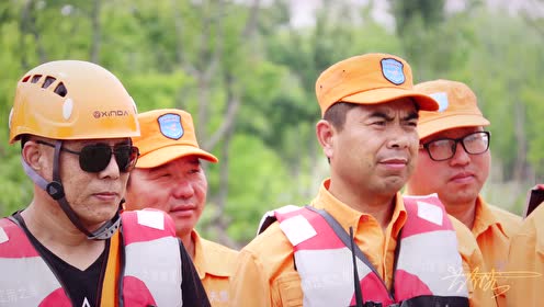 温岭市天鹰救援队水域救援训练