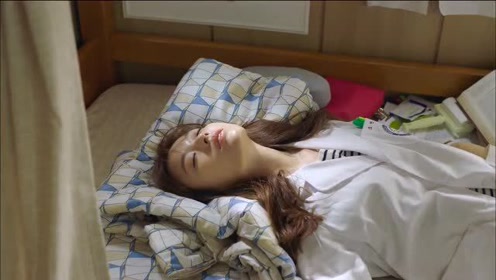 美女睡觉的姿势永远是最帅气的