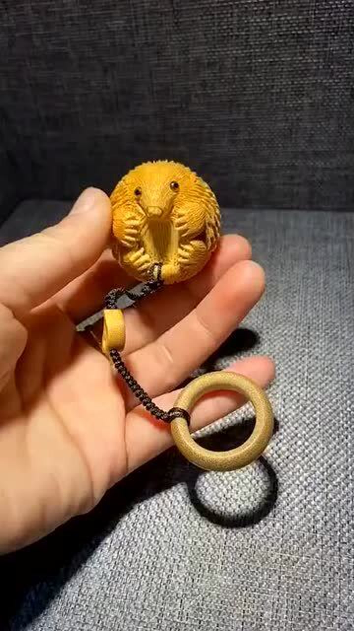 好可爱的小刺猬,雕刻师傅太牛了,看完的这一刻,我都惊呆了!