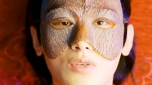 千年狐狸想摘司凤面具,谁料那是情人咒面具,谁都摘不下!