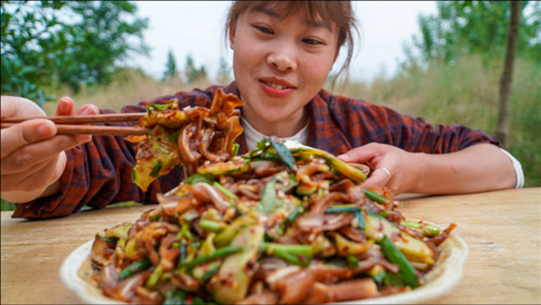 先卤后拌好吃得停不下来时 间:2021-04-29上传者:颜儿美食简 介:秋妹