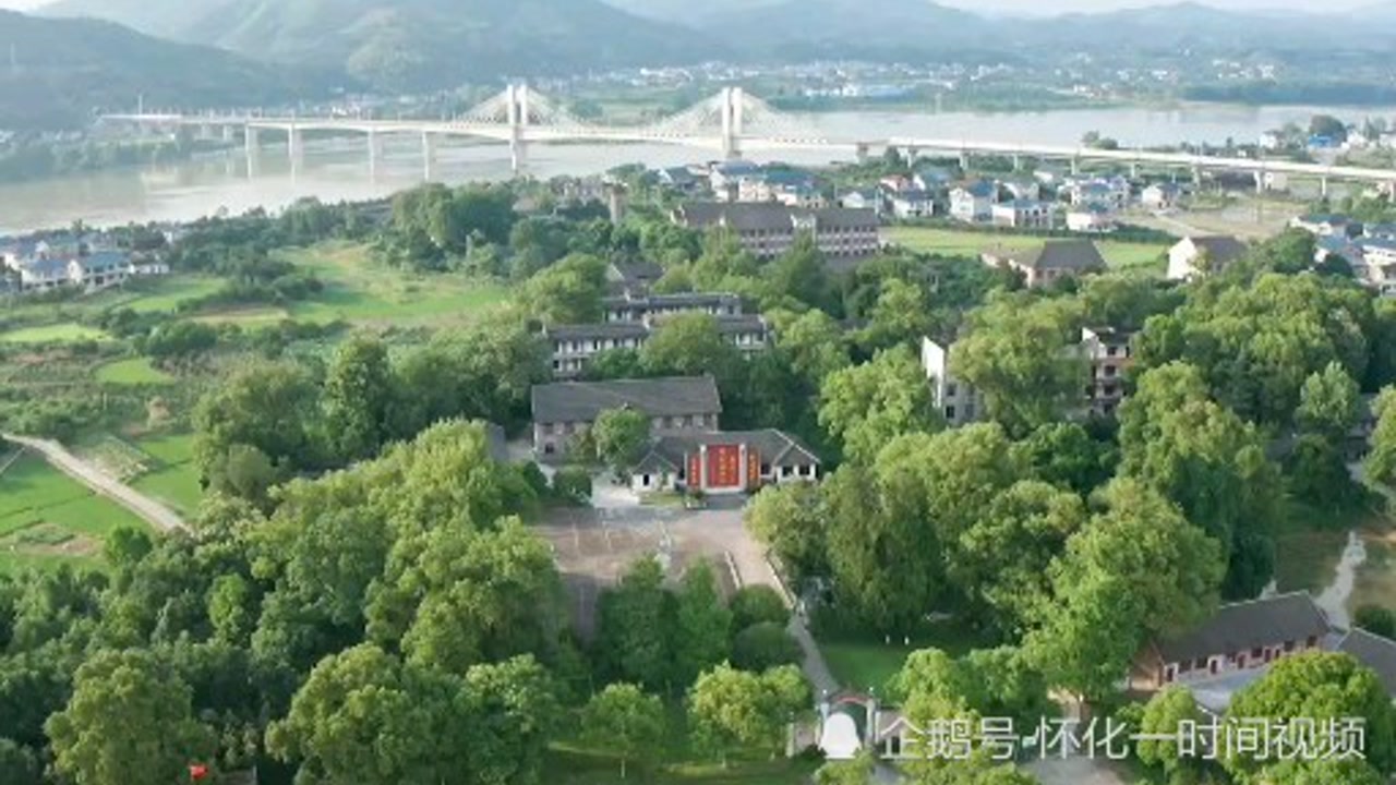 航拍安江农校袁隆平工作了三十多年的地方愿天下人都有饱饭吃