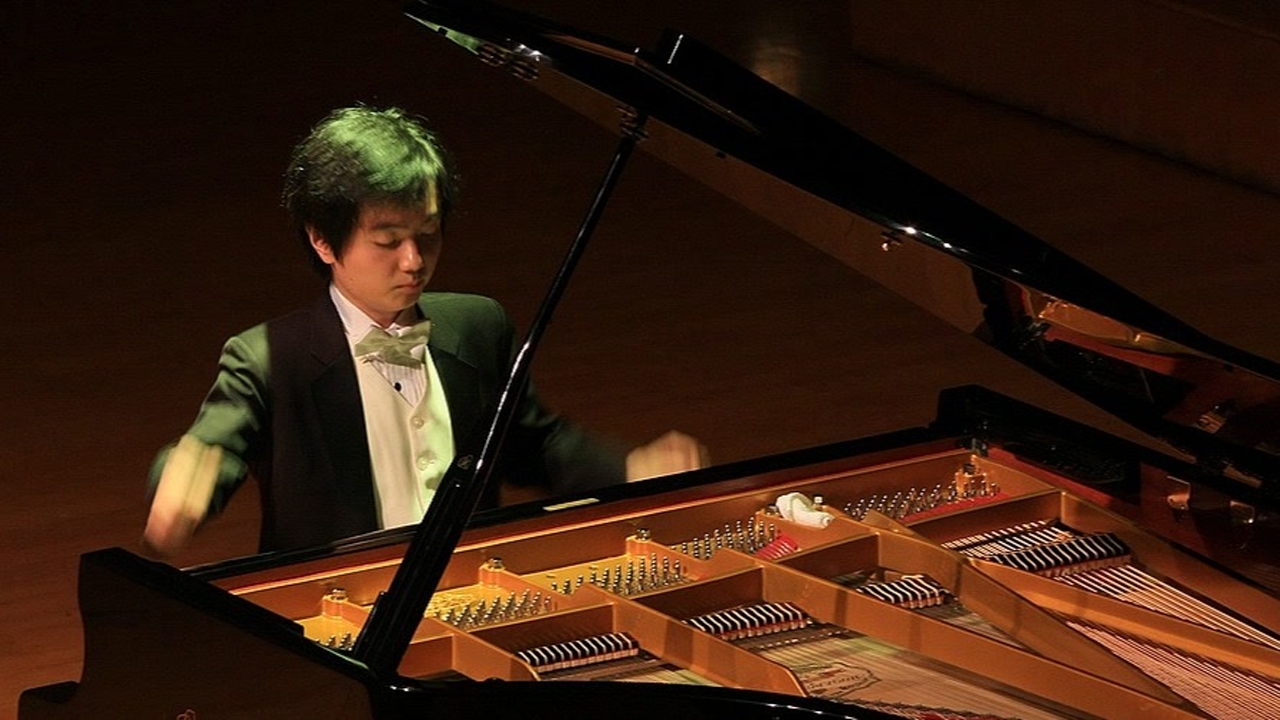 沈文裕演奏巴赫《二部创意曲》第二首 C小调 BWV773