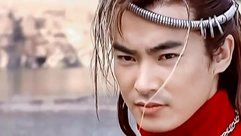 红衣连城璧吐血流泪那里心疼死我了