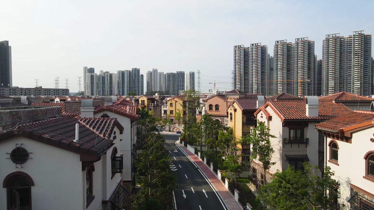 玩转南沙房产:无人机航拍广州南沙区逸涛半岛600w别墅