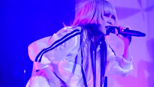 上传者:deja-vu时 间:2021-02-26烦恼游戏 -reol0:03:14日本女歌手ta