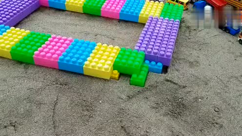 dly创意积木玩具,动力沙和玩具汽车这样玩萌爆了