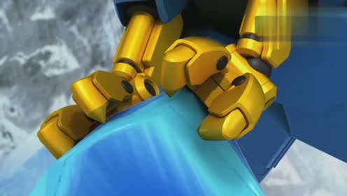 神兽金刚19 鲲鹏超人为救队友,拼尽全力拔出九尾狐的冰剑!