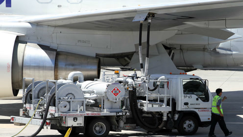 为什么有些飞机使用航空汽油,而有些采用煤油?今天可算知道了