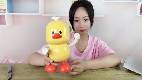 "跳舞的小黄鸭",这舞跳的太萌了时 间:2019-07-10上传者:珍珍玩乐园简