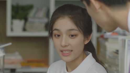 《小欢喜》中,王一迪不喜欢林磊儿,她喜欢谁其实早有定论!