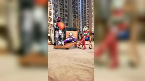 迪加奥特曼的退休生活