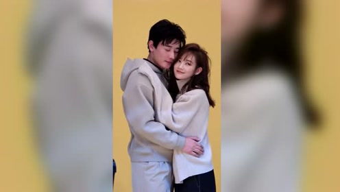 罗晋与李一桐合拍写真,亲密动作不断,演员到底什么时候才是真爱?