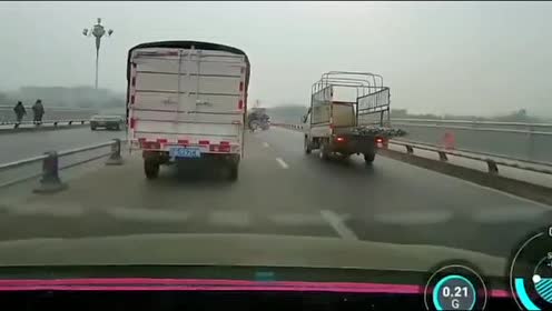 实拍女电车司机 腾讯视频