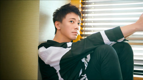 张钰凰po文揭内幕!信发文帮前女友澄清0:11:00简 介:信女儿首谈