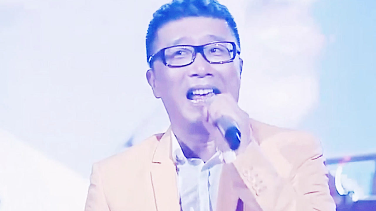 庞龙深情演唱《两只蝴蝶》深情的声音