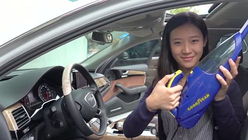 小乔广告车载吸尘器