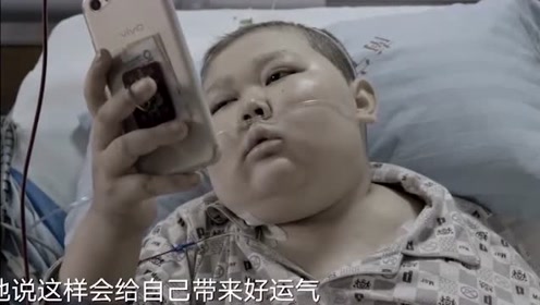 人间世2:安仔最终还是去了天堂,母亲含泪签下儿子眼角膜捐赠书