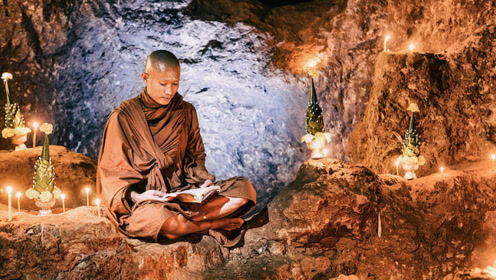 西藏有一种特殊的僧人,闭关几十年不与外界联系,网友:是想偷懒吧