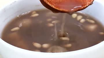 这碗素汤能养心安神，是失眠者的大救星