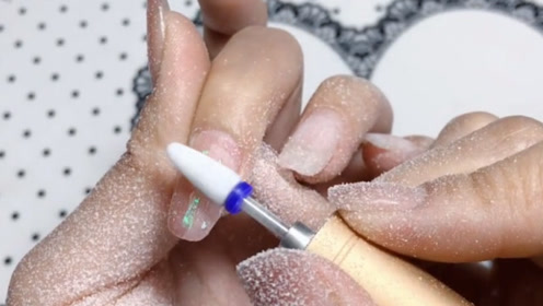 朋友都说我是重口味,就喜欢看打磨指甲的视频!