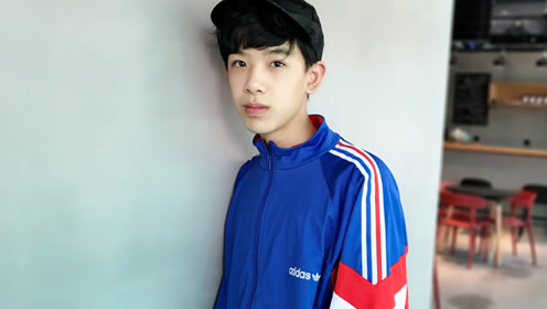 黄天崎承包所有男神的童年 现在14岁175厘米超帅气