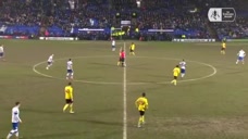 活久见！沃特福德开场1秒送对手任意球