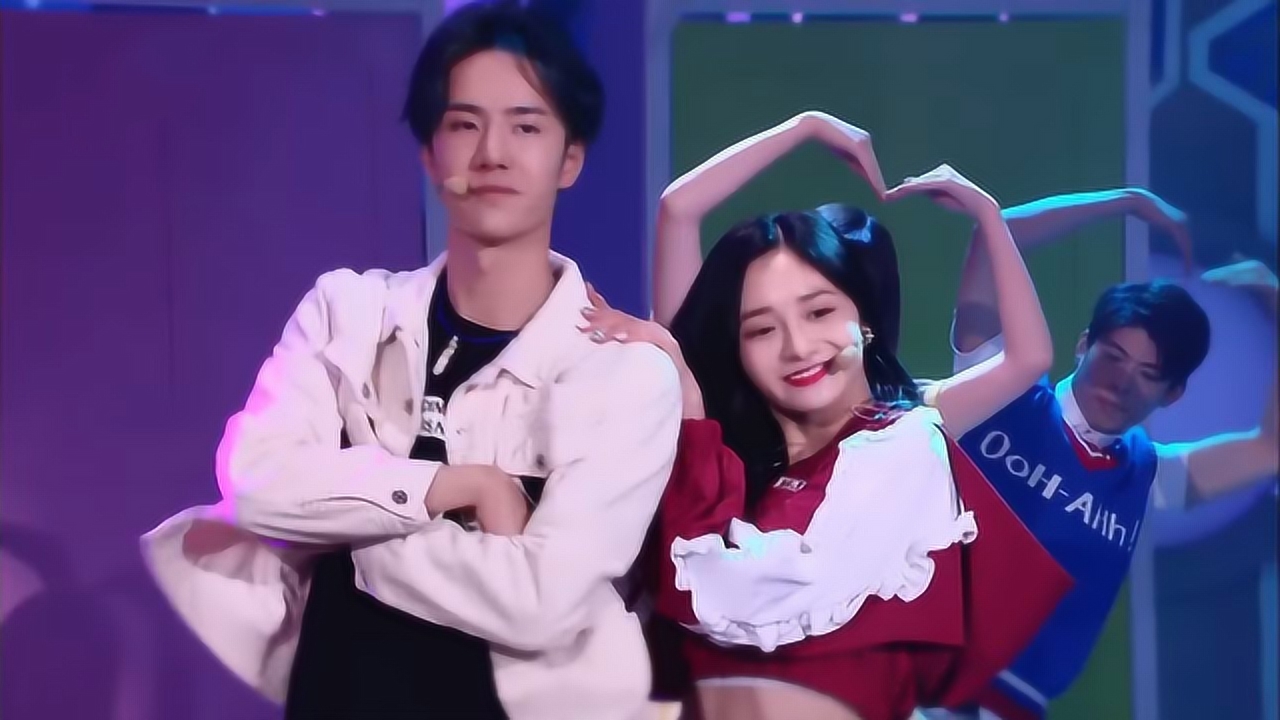 王一博周洁琼《天天向上》共舞,全程cp感爆棚,这也太养眼了!