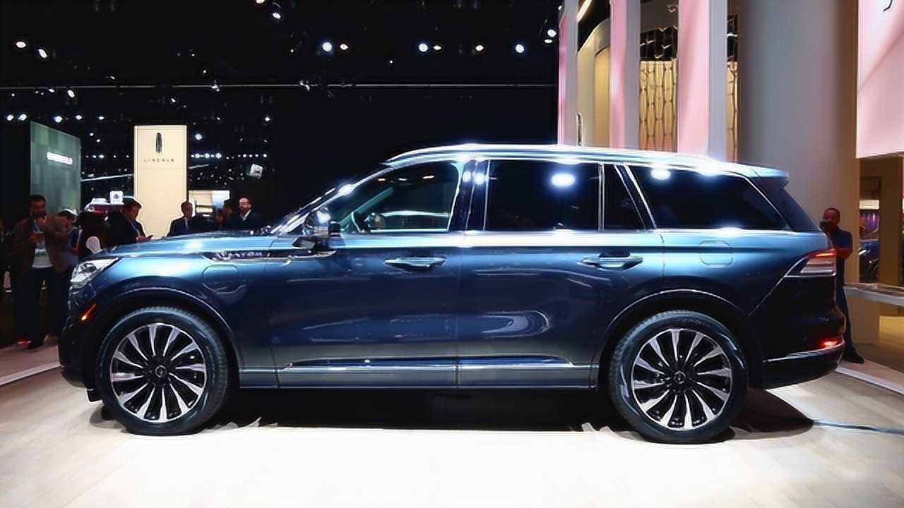 2020款林肯飞行家霸气亮相,比奥迪q7便宜,全系配3.0t 10at