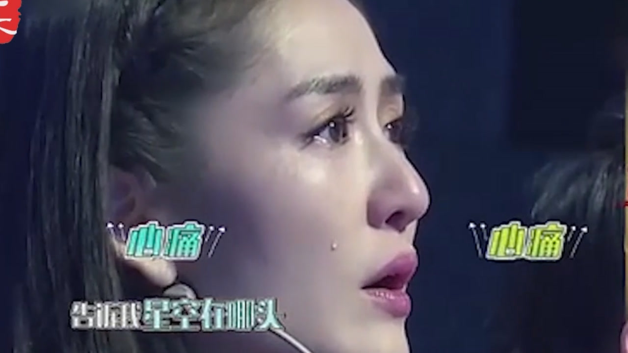 张柏芝离婚后,与他重逢再唱当年情歌,台下谢娜感动得眼泪直流