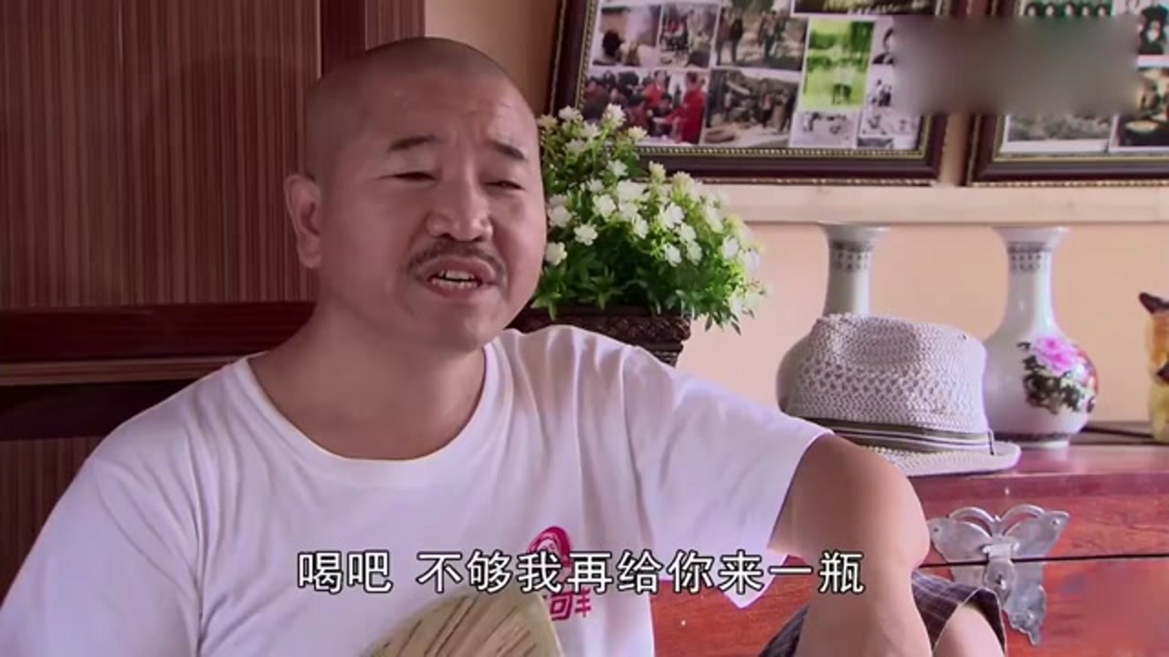 赵四有要事对刘能说,结果到了他家喝酒吃鸡,根本没事!