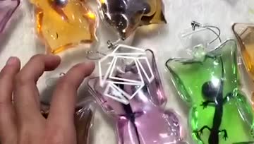 如果把你装在里面等死，你愿意吗？