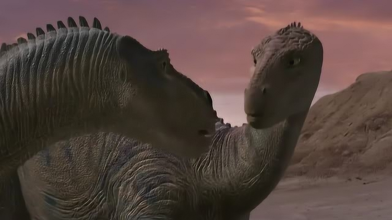 恐龙:艾力达和妮蕊一起喝水的样子像极了爱情!