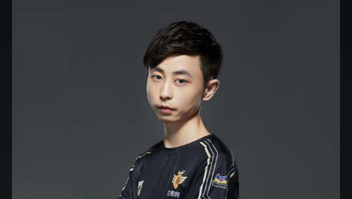 lng风评被害?水晶哥做主播放料:工资1300还要请圣枪哥吃汉堡