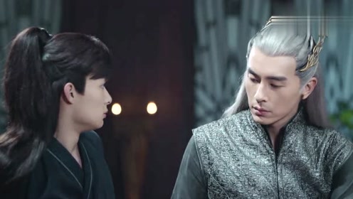 爵迹银尘嫌弃麒零太吵了麒零立马捂住了嘴不要惩罚我