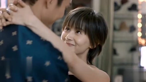 15上传者:剧场小魔王电视剧:欢乐颂20:03:00赵启平和关关兴趣爱好一样