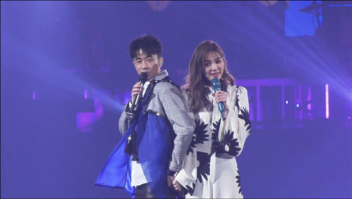 光良出席活动 腾讯视频