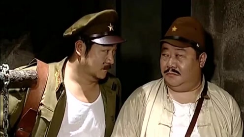 地下交通站搞笑骚操作,老六:我不是我了,我现在是掌柜的!