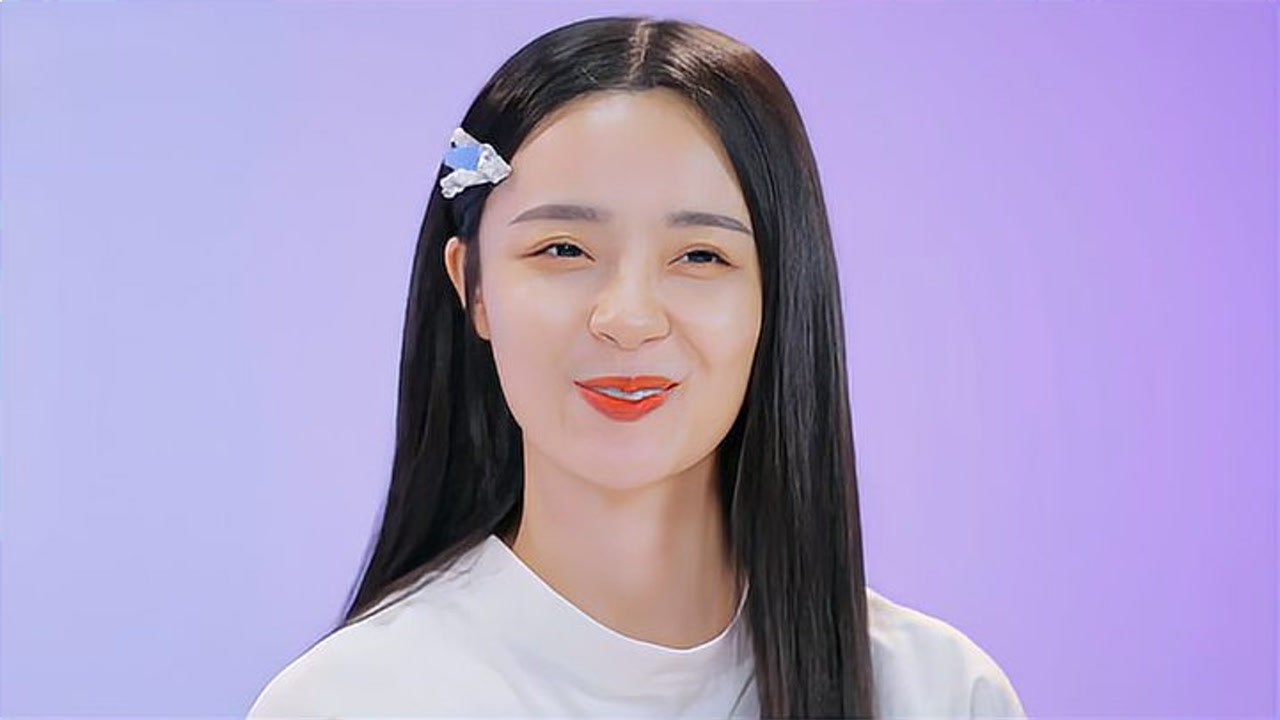 李莎旻子攥着老樊的手表白只要有你的地方对我就是幸福