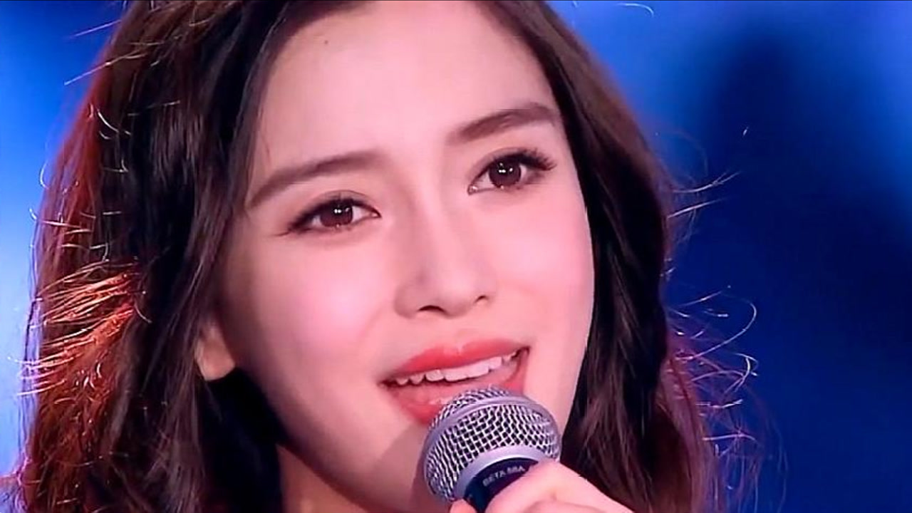 谁说杨颖不会唱歌,被央视邀请后,现场真唱实力反击