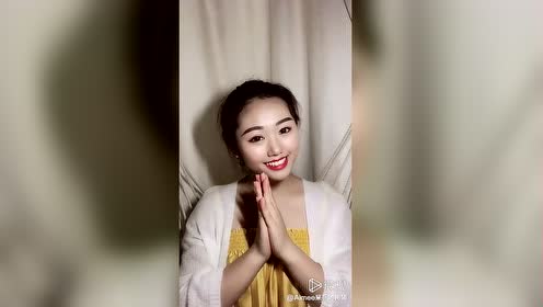 头头拍拍 肩肩拍拍