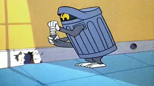 猫和老鼠:汤姆藏在垃圾桶里 被扔进了垃圾车