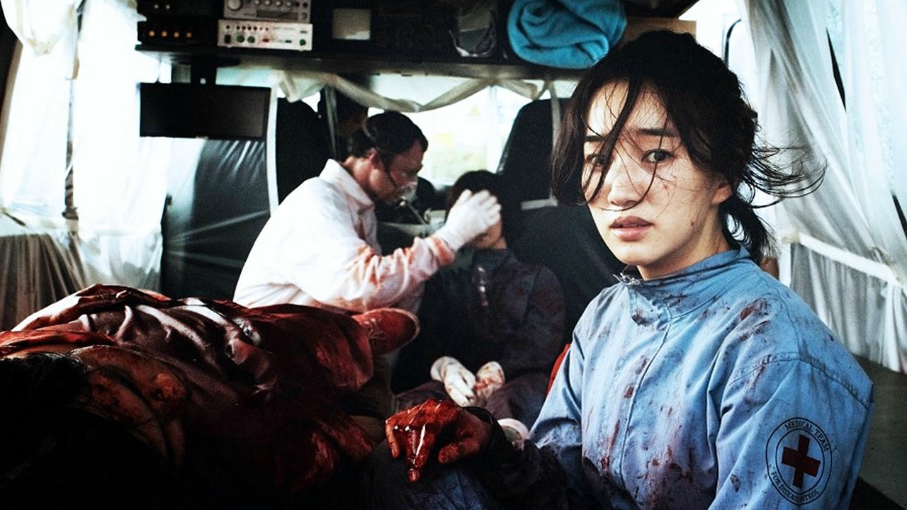 韩国爆发致命流感,政府的隔离治疗竟是焚烧,只有棒子敢这样拍!