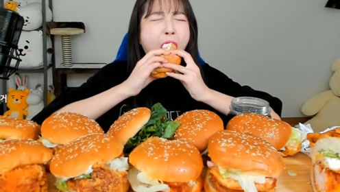 韩国美女大胃王真不是吹的,一口气连吞10个鸡排汉堡,这胃受的了吗