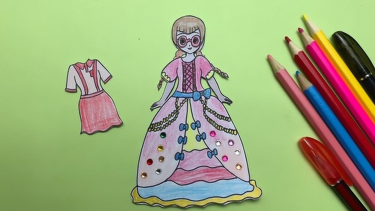 创意手绘:给精灵梦叶罗丽齐娜制作粉红公主蓬蓬裙,太美了!