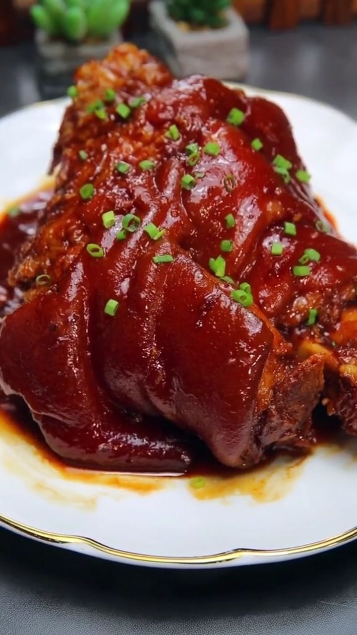 自制蜜汁味大肘子,满满的胶原蛋白,把隔壁小孩馋哭了!